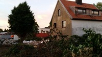 thumbs/20160928_192137.jpg